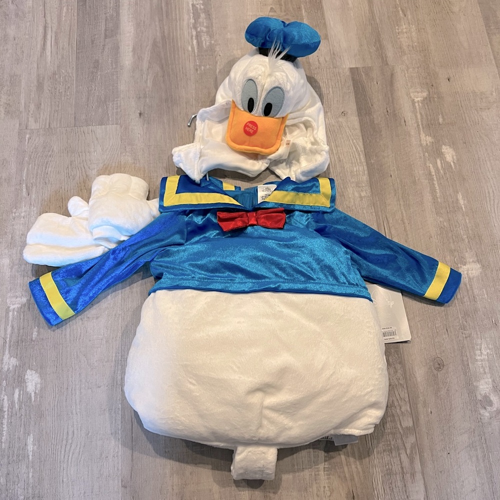 Donald Duck Costume